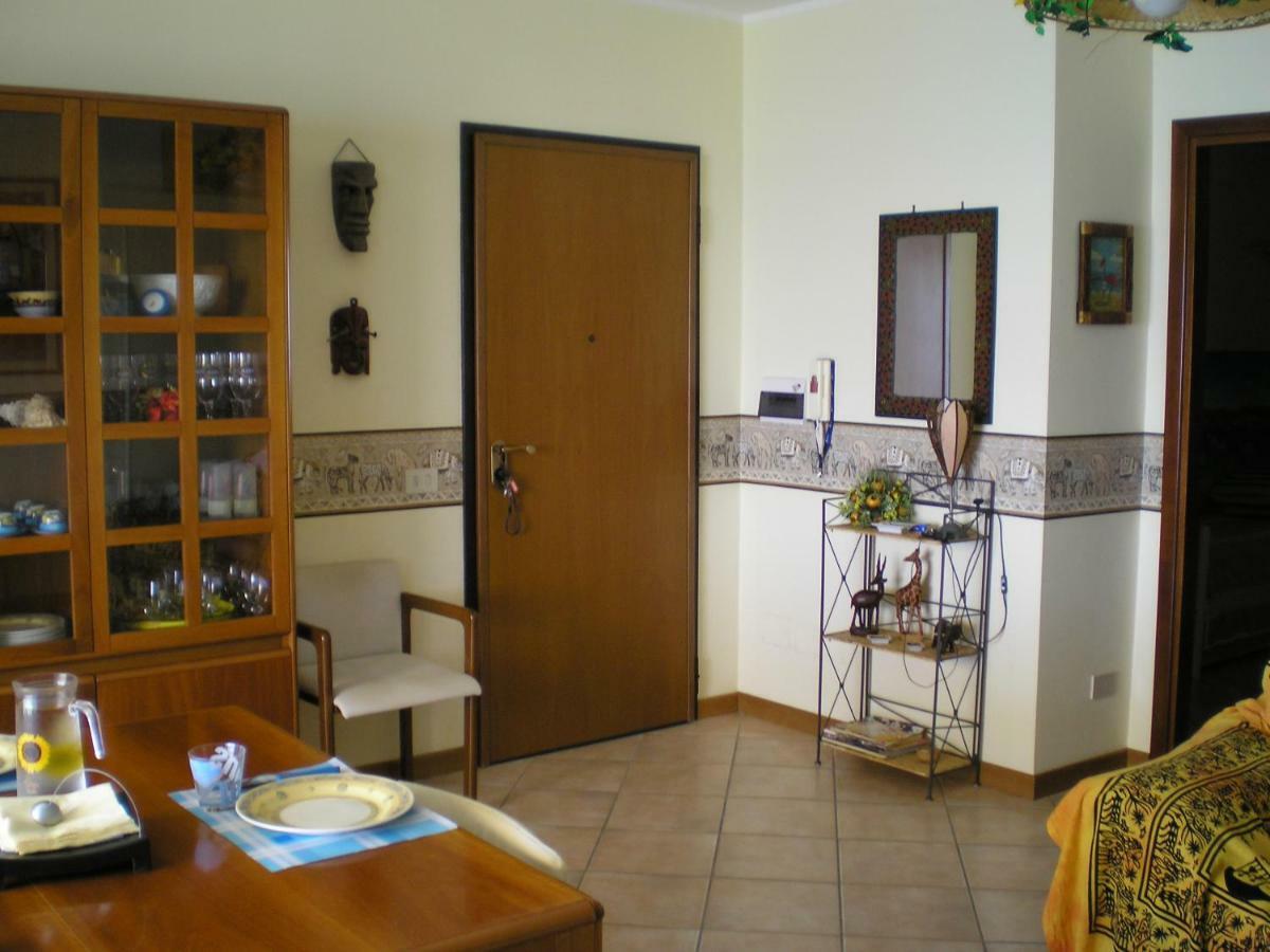 נטונו Incantevole Casa Sul Mare Vicino A Roma מראה חיצוני תמונה