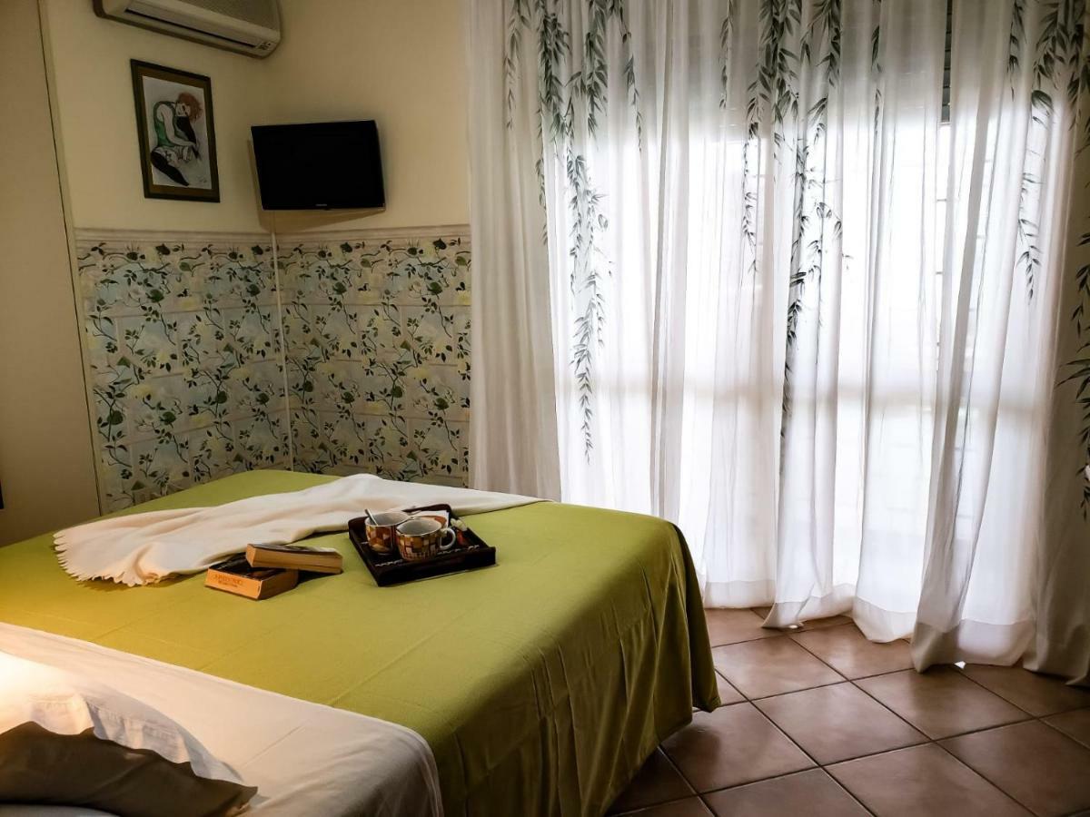 נטונו Incantevole Casa Sul Mare Vicino A Roma מראה חיצוני תמונה