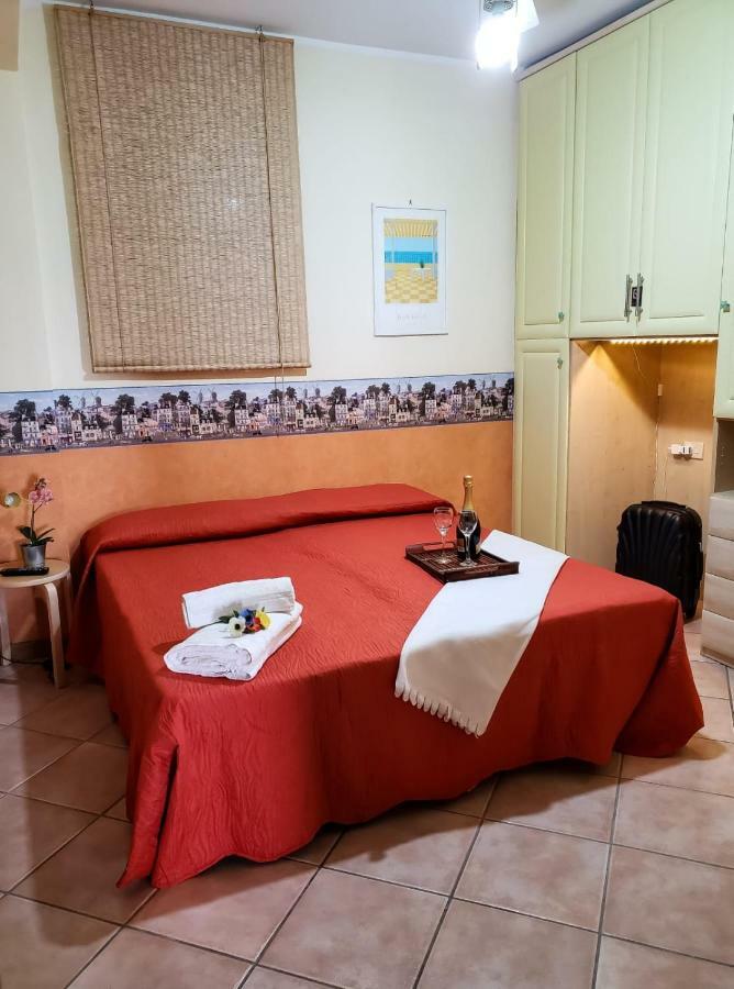 נטונו Incantevole Casa Sul Mare Vicino A Roma מראה חיצוני תמונה
