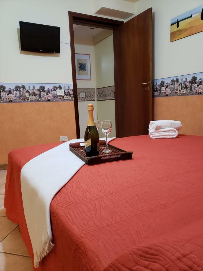 נטונו Incantevole Casa Sul Mare Vicino A Roma מראה חיצוני תמונה