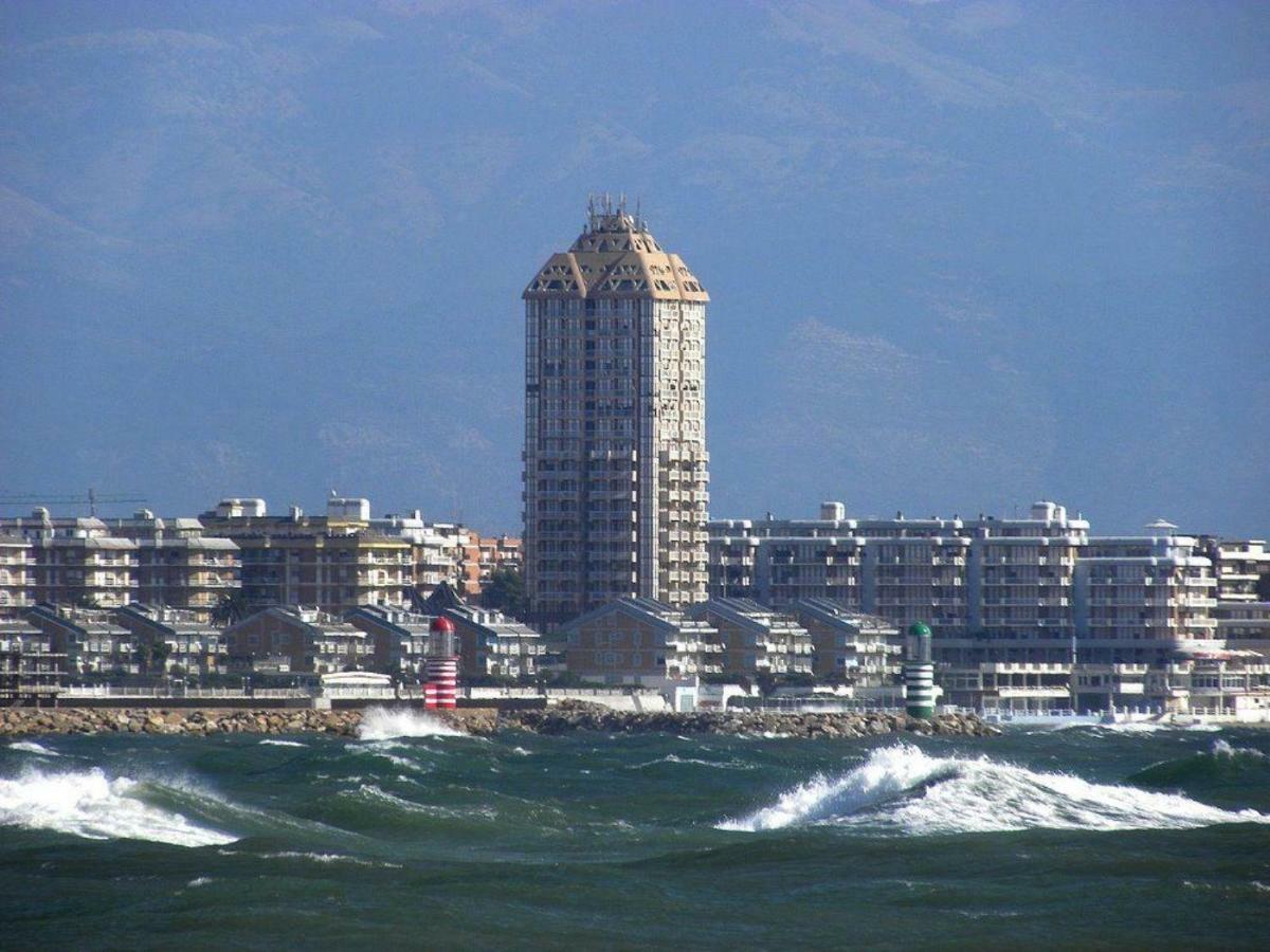 נטונו Incantevole Casa Sul Mare Vicino A Roma מראה חיצוני תמונה